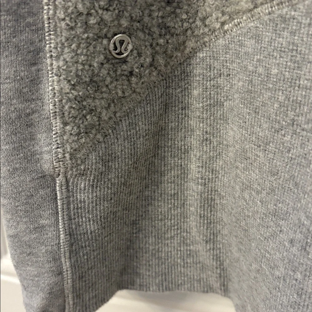 Lululemon Stand Out Sherpa Jacket Size 6